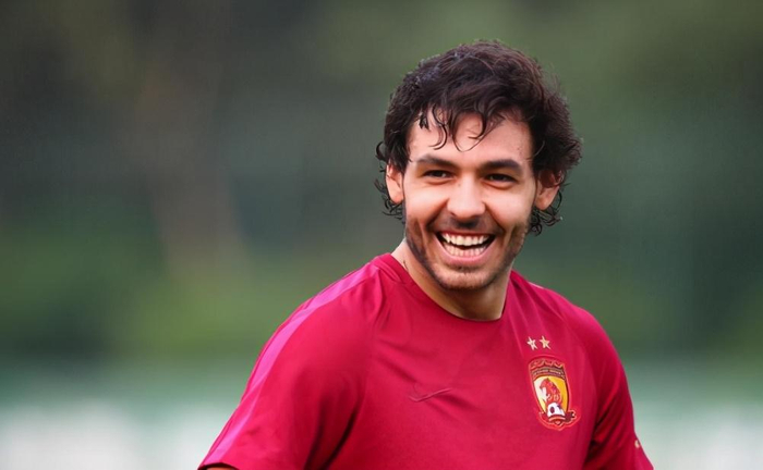 亚冠赛后走向成谜,比利亚雷亚尔绝杀压哨,引发热议,轮换策略成焦点(比利亚雷亚尔vs马竞直播) 亚冠赛后走向成谜,比利亚雷亚尔绝杀压哨,引发热议,轮换策略成焦点(比利亚雷亚尔vs马竞直播)