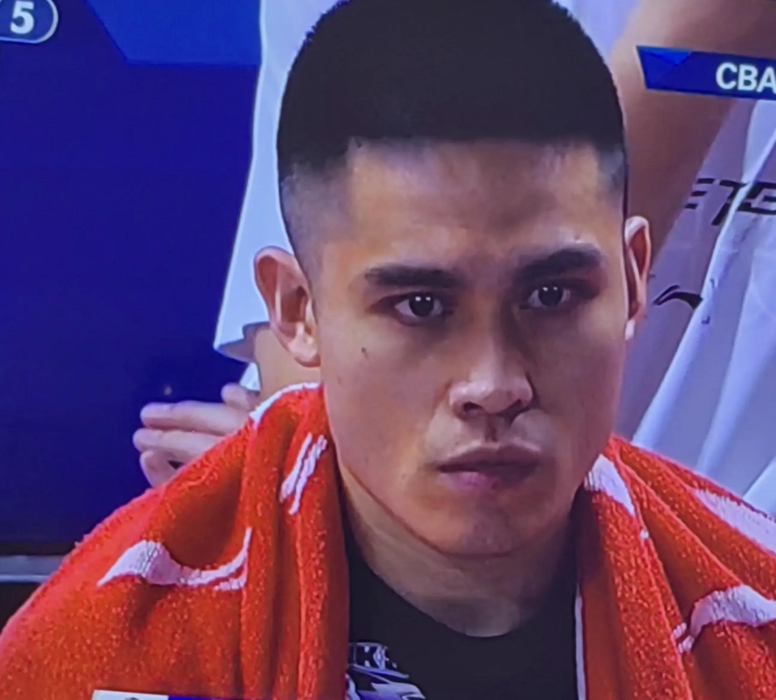 凯发国际官网 -今晨体能课后，瓦伦西亚强势反弹备战CBA常规赛，话题不断，更衣室氛围转暖(cba联赛季前赛未开先火引热议)