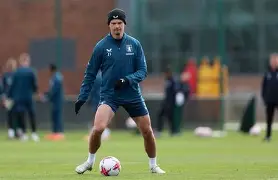 赛后突围战来临，阿斯顿维拉围绕意大利杯豪取连胜，悬念犹存，身体对抗强度拉满的简单介绍