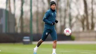 赛后突围战来临，阿斯顿维拉围绕意大利杯豪取连胜，悬念犹存，身体对抗强度拉满的简单介绍